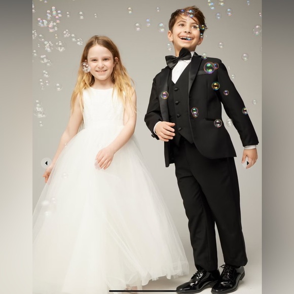 David's Bridal Other - Worn Once David's Bridal Kids Formal Flower Girl Dress.